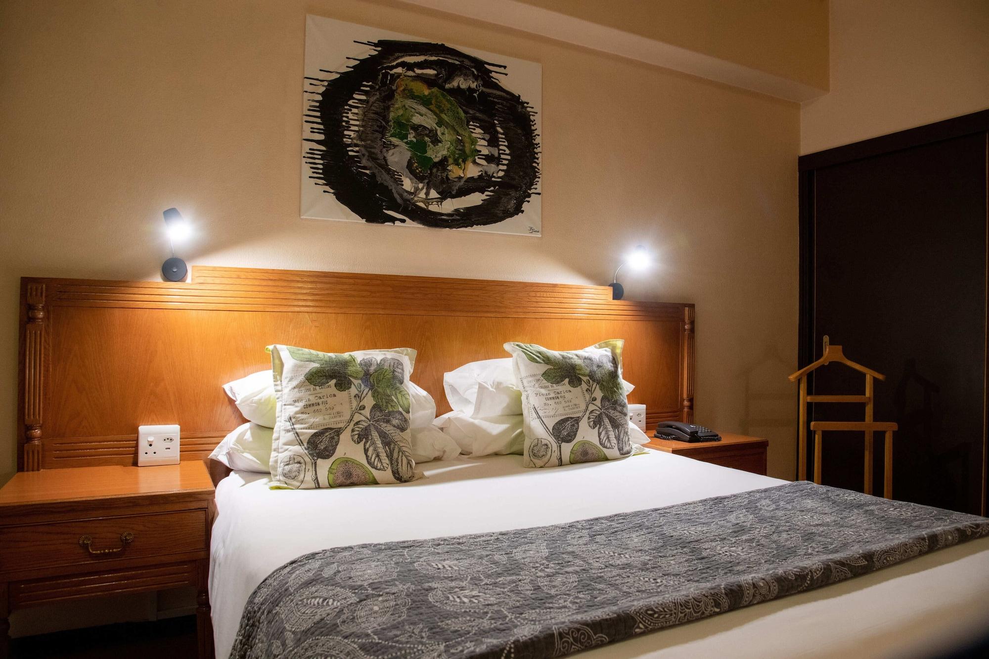 Bon Hotel Bloemfontein Central מראה חיצוני תמונה