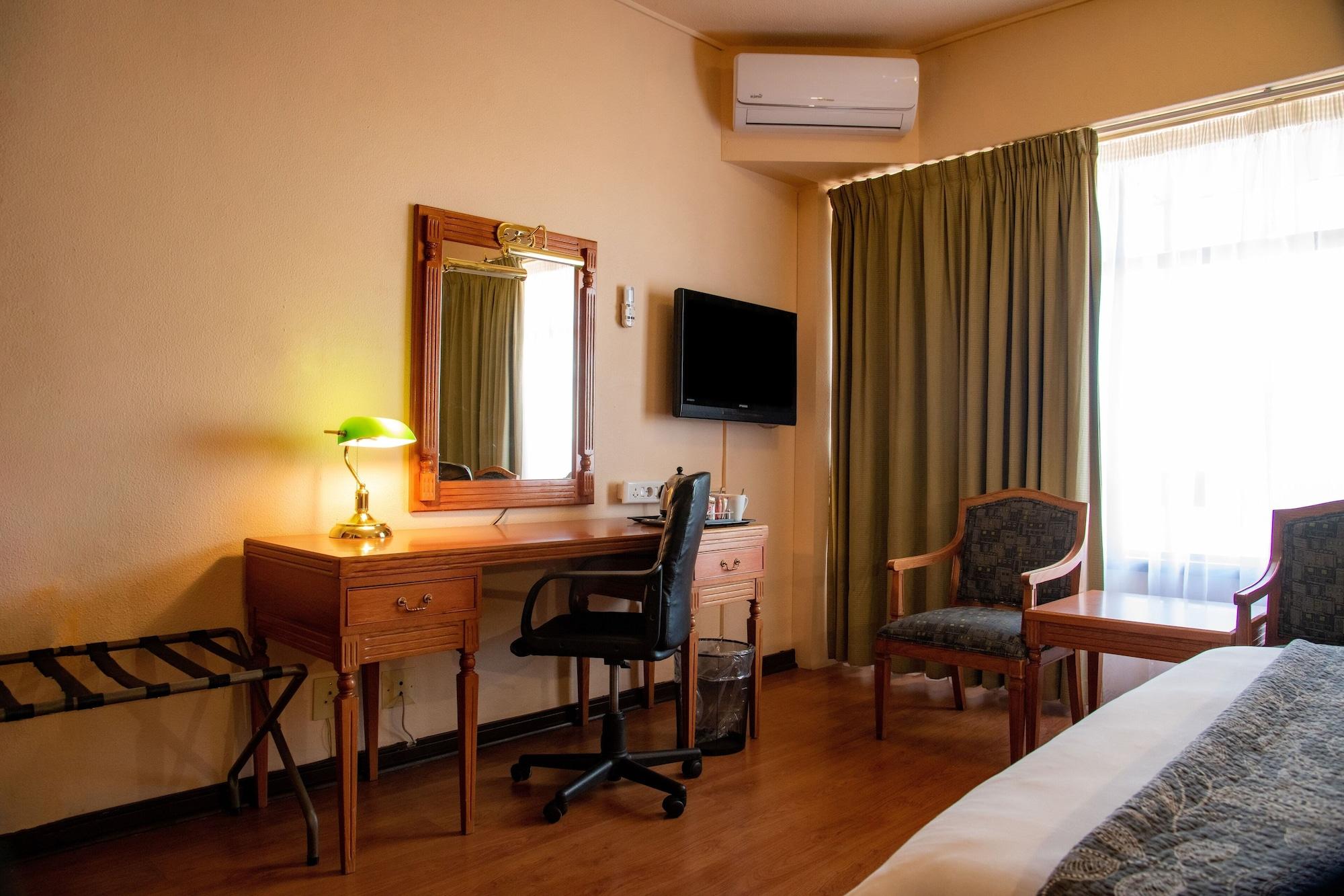 Bon Hotel Bloemfontein Central מראה חיצוני תמונה